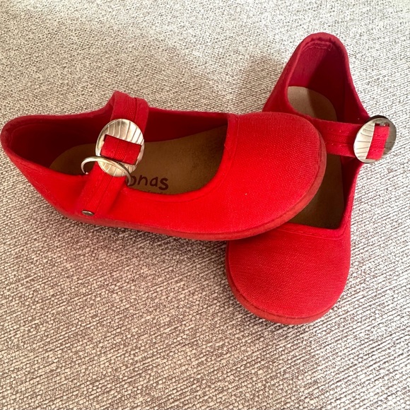Red Kids Shoes - Picture 3 of 3